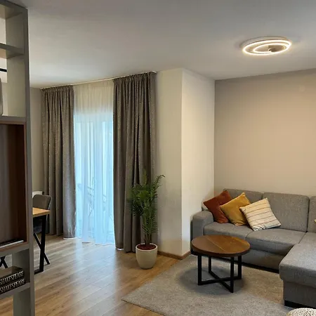 Old School Apartman *