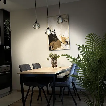 아파트 Old School